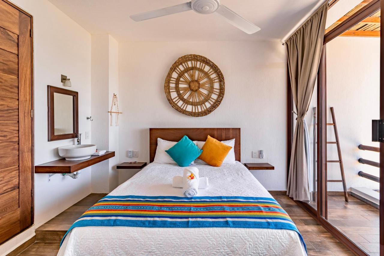Punta Kai Hotel & Hostal ปูแอร์โตเอสกอนดิโด ภายนอก รูปภาพ