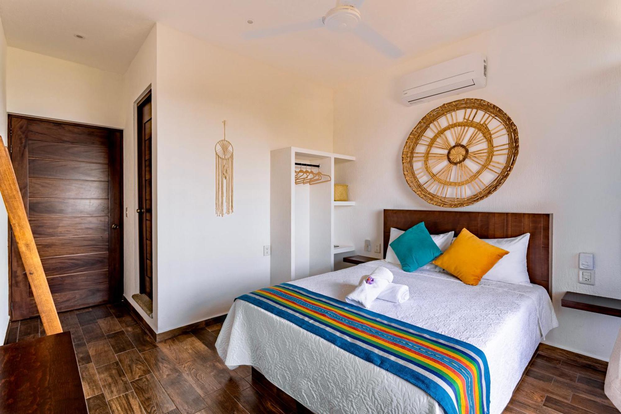 Punta Kai Hotel & Hostal ปูแอร์โตเอสกอนดิโด ห้อง รูปภาพ
